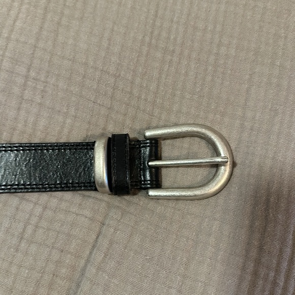 Wilfred Accent solid brass leather belt, size large in black and matte silver - Picture 4 of 5